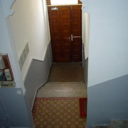 Azema Apartment *